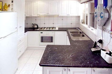 Property photo of 2/2 Evans Avenue Hampton East VIC 3188