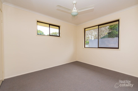 Property photo of 2/944 Ruthven Street Kearneys Spring QLD 4350