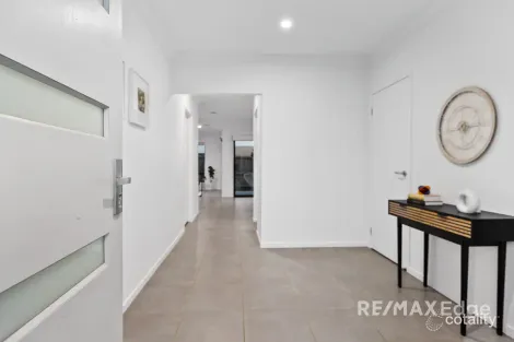 Property photo of 15 Lafayette Crescent Point Cook VIC 3030
