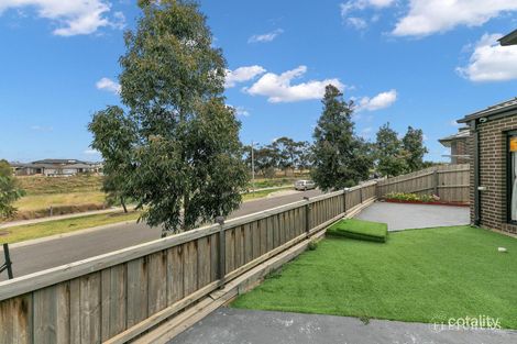 Property photo of 28 Barlow Circuit Tarneit VIC 3029