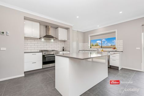 Property photo of 1 Wisteria Street Echuca VIC 3564