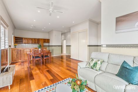 Property photo of 28 Effingham Road Newport VIC 3015