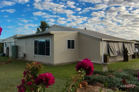 Property photo of 25 Belgrove Street Trangie NSW 2823