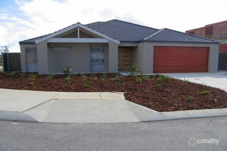 26 Calderstone Rise, Landsdale, WA 6065