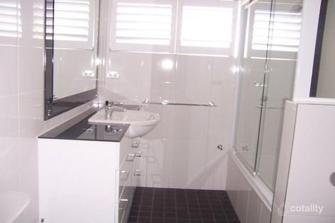 Property photo of 10/59 Merthyr Road New Farm QLD 4005
