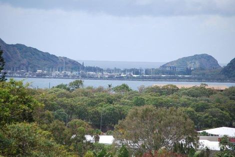 Property photo of 49 Dolphin Crescent Taranganba QLD 4703