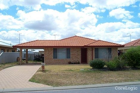 Property photo of 3 Basslet Place Warnbro WA 6169