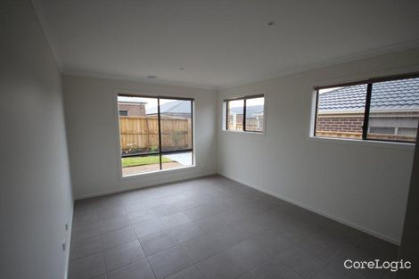 Property photo of 7 Watercolour Drive Mernda VIC 3754