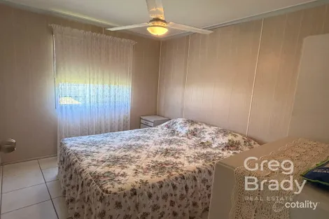 Property photo of 14 Leslie Street Sarina QLD 4737