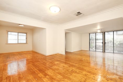 Property photo of 8 Carrington Road Niddrie VIC 3042