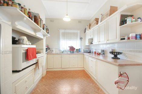 Property photo of 28 East Terrace Henley Beach SA 5022