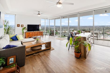 33106/9 Lawson St, Southport, QLD 4215