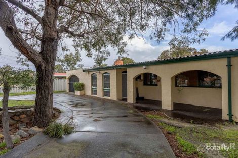 3 Hainsworth Ave, Girrawheen, WA 6064