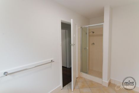 Property photo of 2/66 Wattle Valley Road Canterbury VIC 3126