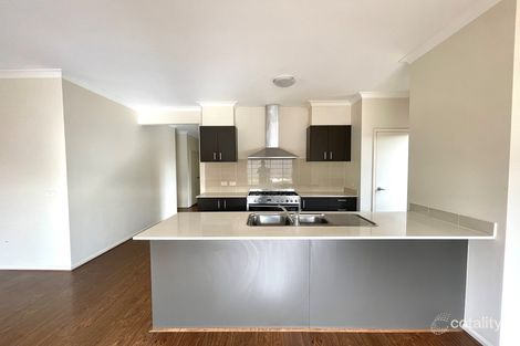 Property photo of 9 Horseman Drive Melton South VIC 3338