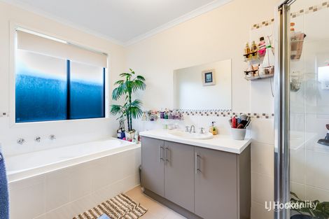 Property photo of 14E Chatsworth Road Blakeview SA 5114