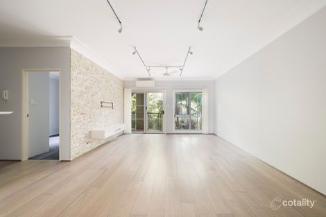 Property photo of 8/28 Mortimer Lewis Drive Huntleys Cove NSW 2111