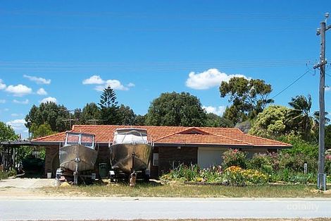 2 Thomas St, Safety Bay, WA 6169