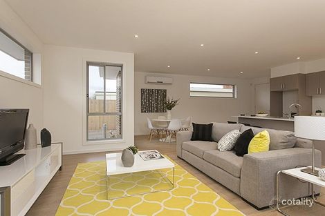 Property photo of 2/12 Corrigan Avenue Brooklyn VIC 3012