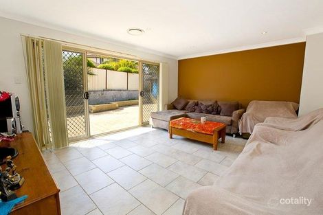Property photo of 5 Snug Place West Hoxton NSW 2171