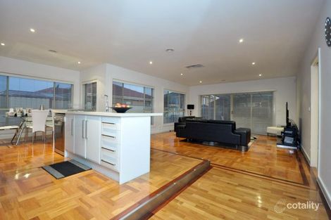 Property photo of 21 Broadway Street Roxburgh Park VIC 3064