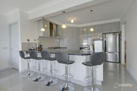 Property photo of 15 Kangaroo Grass Rise Traralgon East VIC 3844