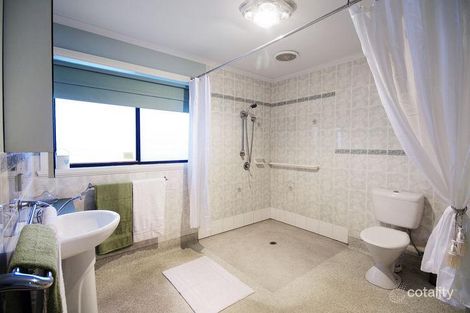 Property photo of 2 Princess Road Corio VIC 3214