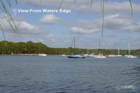 68 Teragalin Dr, Chain Valley Bay, NSW 2259