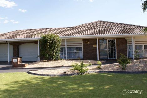 34 Tea Tree Dr, Craigmore, SA 5114
