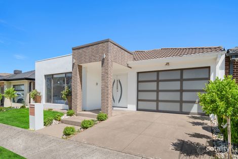 30 Peninsula Cres, Craigieburn, VIC 3064