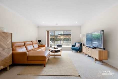 Property photo of 25 Manhattan Close Point Cook VIC 3030