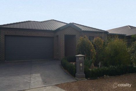 8 Grebe Way, Williams Landing, VIC 3027