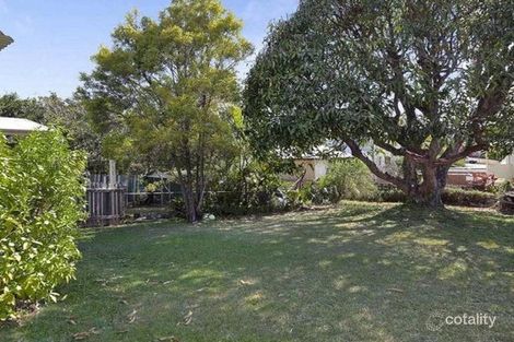 Property photo of 28 The Promenade Camp Hill QLD 4152