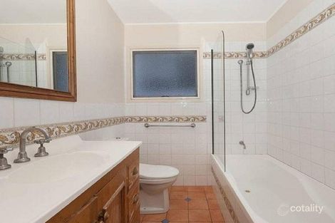 Property photo of 28 The Promenade Camp Hill QLD 4152