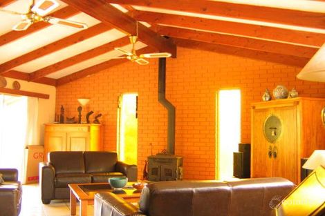 Property photo of 8 Karri Avenue Karana Downs QLD 4306