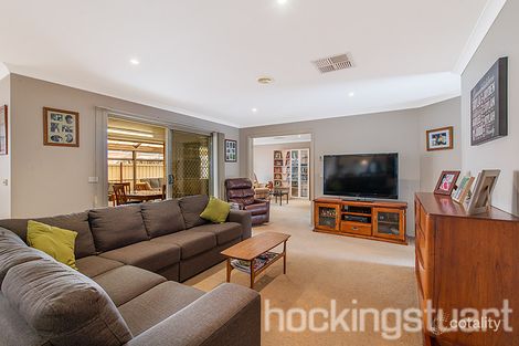 Property photo of 87 Skyline Way Berwick VIC 3806