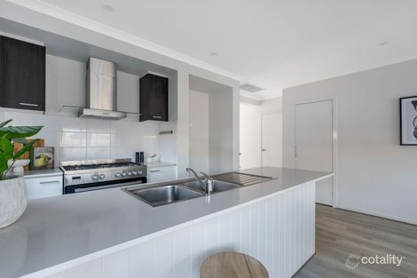 Property photo of 4 Silver Street Donnybrook VIC 3064