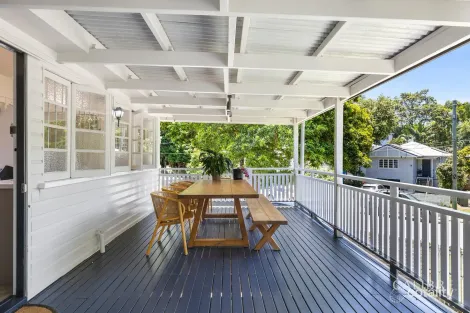 Property photo of 71 Arthur Terrace Red Hill QLD 4059