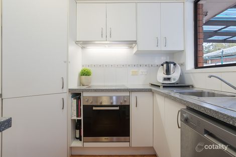 Property photo of 18 Evelyn Crescent Thornton NSW 2322