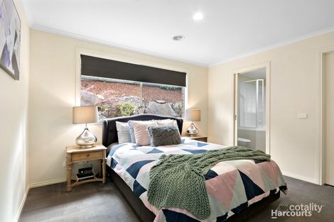 Property photo of 20 Johnsons Place Pakenham VIC 3810