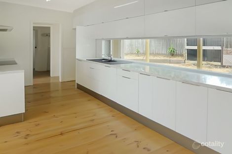 Property photo of 110 Hickford Parade Warrnambool VIC 3280