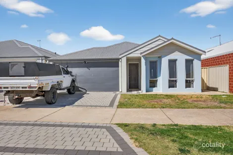 27 Binthalya St, Golden Bay, WA 6174