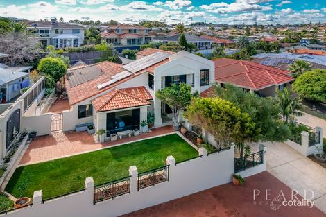 Property photo of 31 Diamond Drive Ocean Reef WA 6027