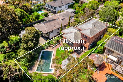 Property photo of 7 Glasson Square Mount Waverley VIC 3149