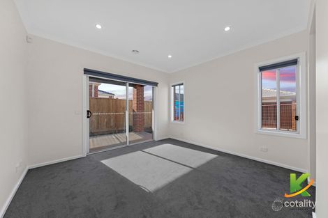 Property photo of 226 Forest Red Gum Drive Mickleham VIC 3064