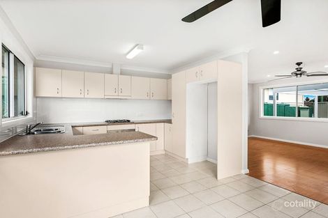 Property photo of 2/558 Northcliffe Drive Berkeley NSW 2506