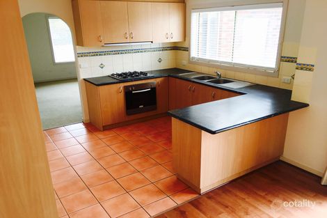 Property photo of 2 Foxglove Lane Craigieburn VIC 3064