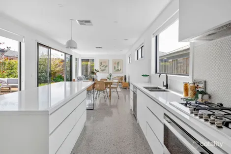 Property photo of 18 Raleigh Circuit Armstrong Creek VIC 3217