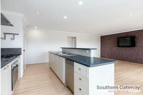 Property photo of 41 Glastonbury Street Leda WA 6170