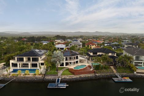 4 Calmwater Cres, Helensvale, QLD 4212